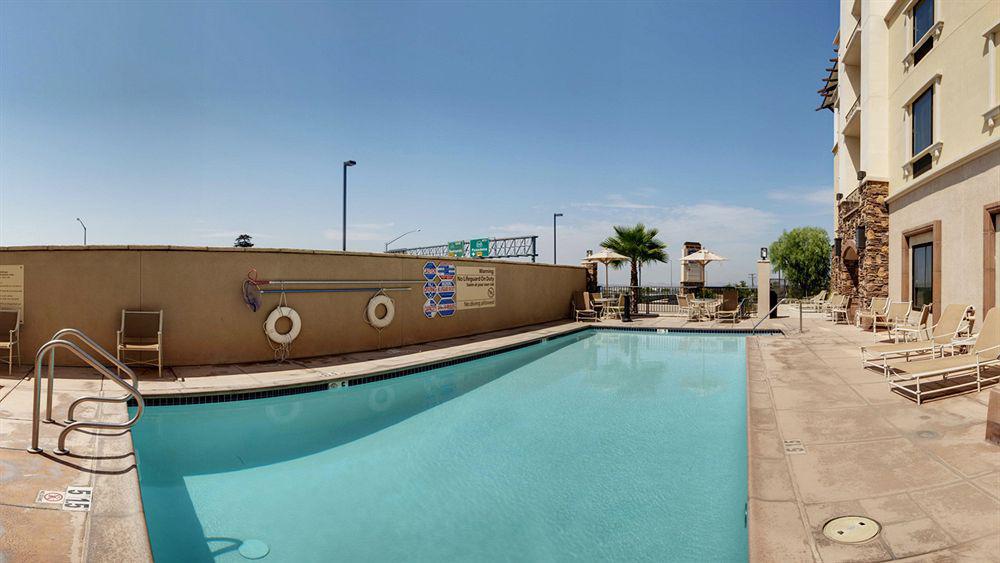 Hampton Inn & Suites Highland San Bernardino Eksteriør billede