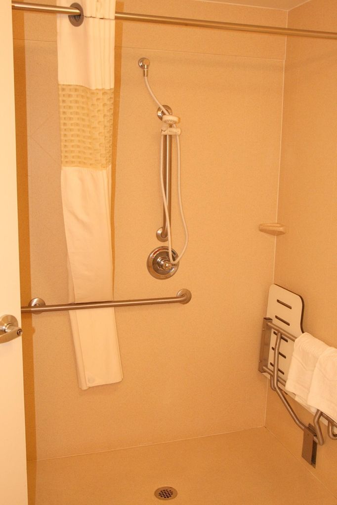 Hampton Inn & Suites Highland San Bernardino Værelse billede